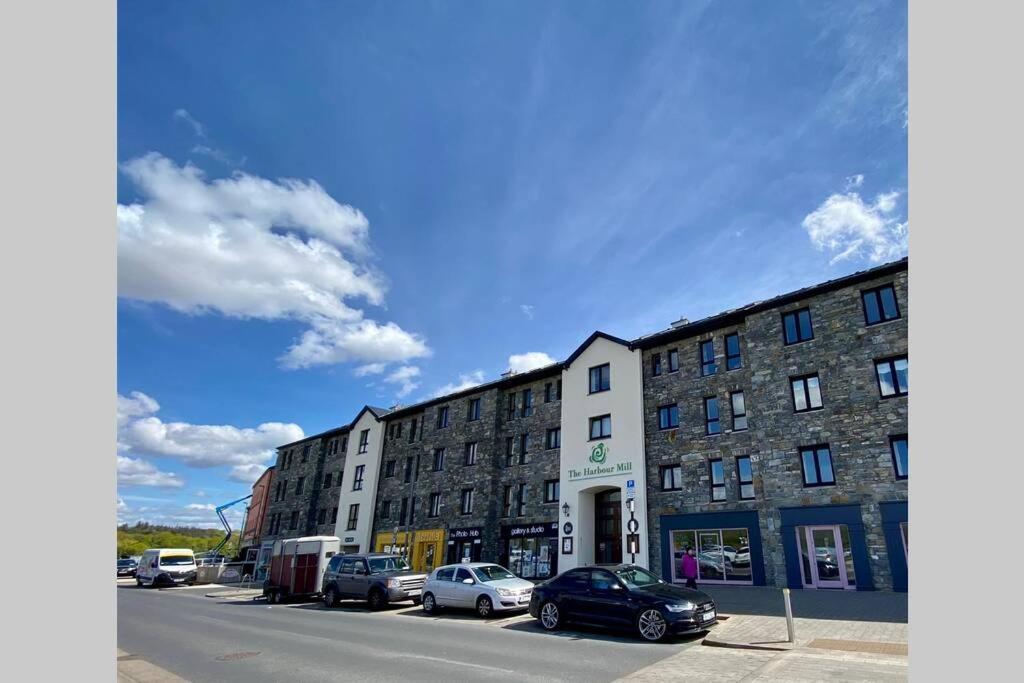 310 - The Carrowbeg At The Harbour Mills By Shortstays Westport Exteriör bild